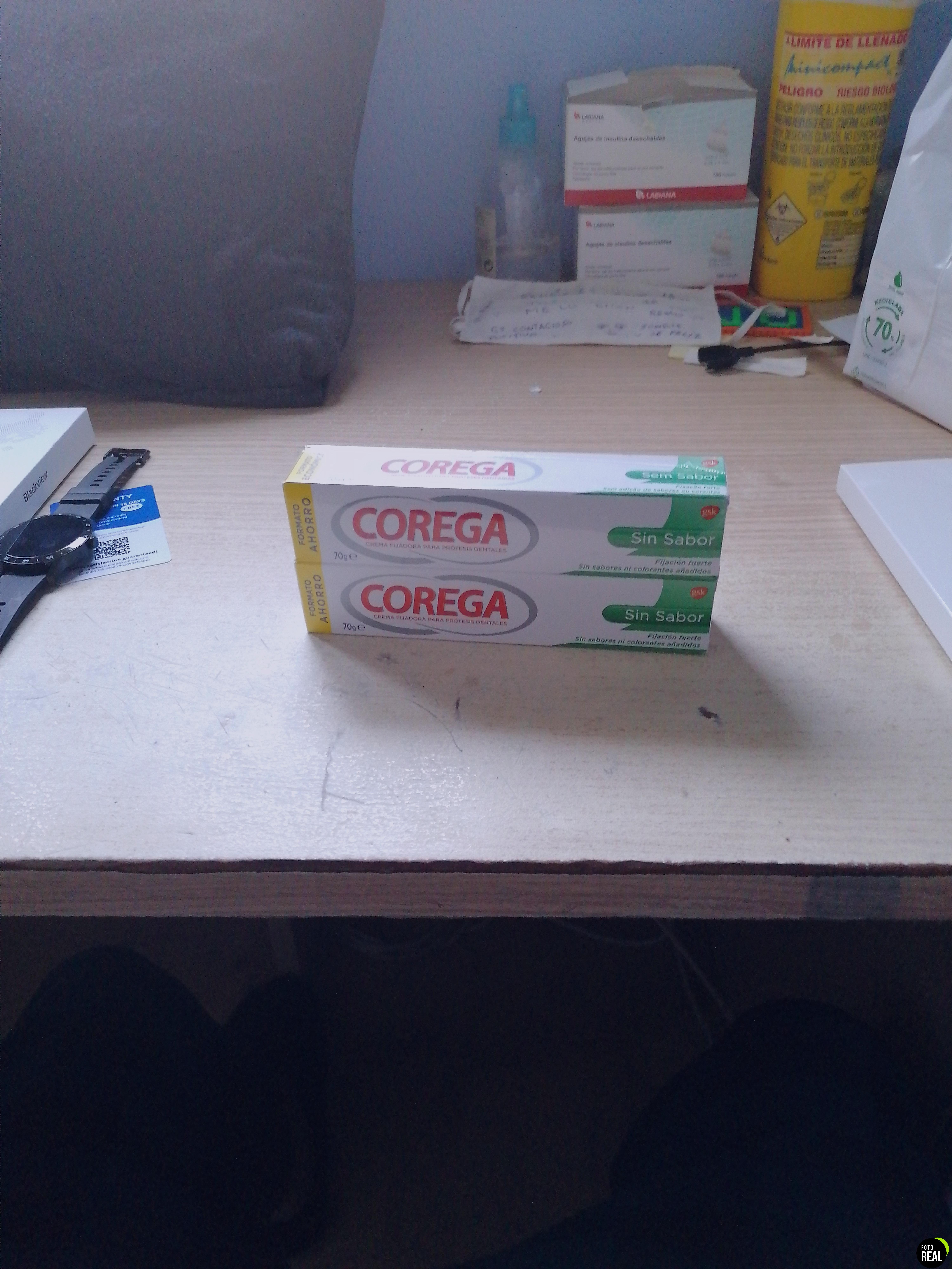 corega-crema-fijadora-fuerte-2pack-foto-1